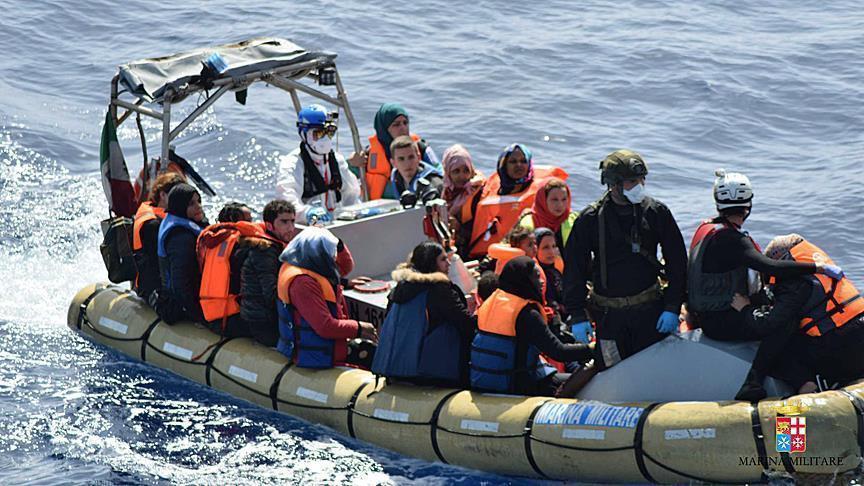 إنقاذ 165 مهاجرًا قبالة السواحل الليبية