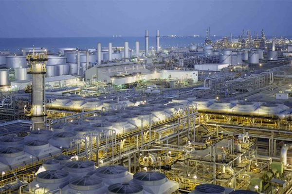ارامكو السعودية تعلن تأسيس مشروع مشترك للتغويز وإنتاج الكهرباء في مدينة جازان	