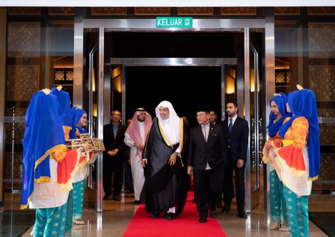 Le Premier Ministre malaisien participe à l'inauguration du Conseil des savants de l’ASEAN et à l'ouverture de la « Conférence internationale des responsables  religieux »