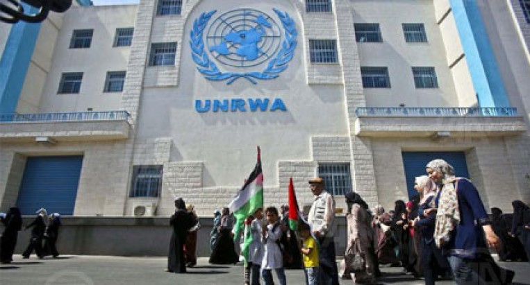 الأونروا تعلن تسريح 250 موظفا في قطاع غزة والضفة الغربية 