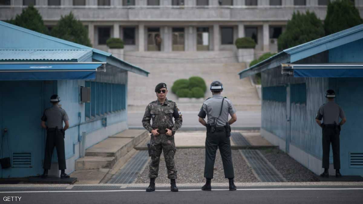 الكوريتان تبدآن نزع السلاح على الحدود