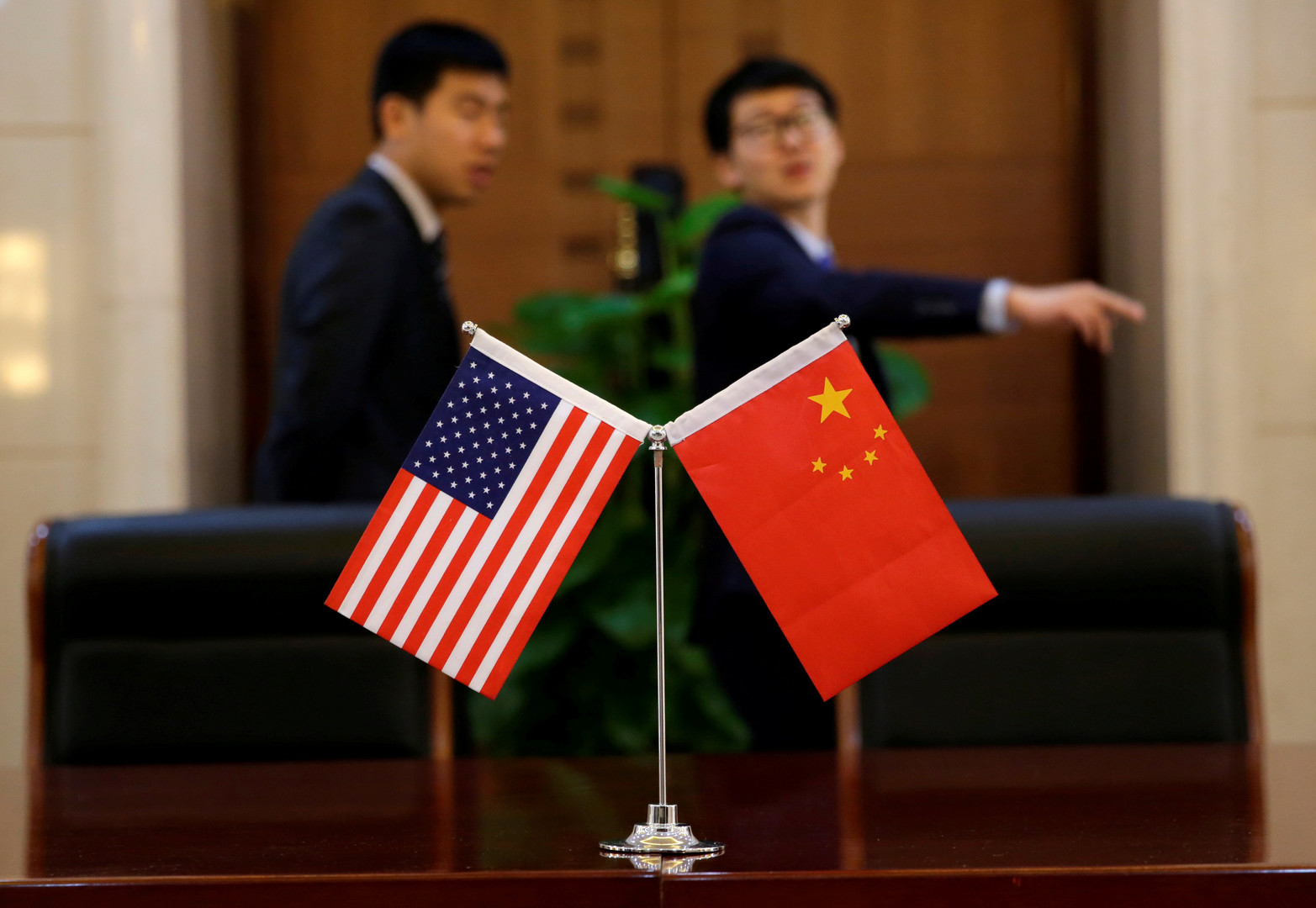 استئناف المفاوضات التجارية بين أمريكا والصين
