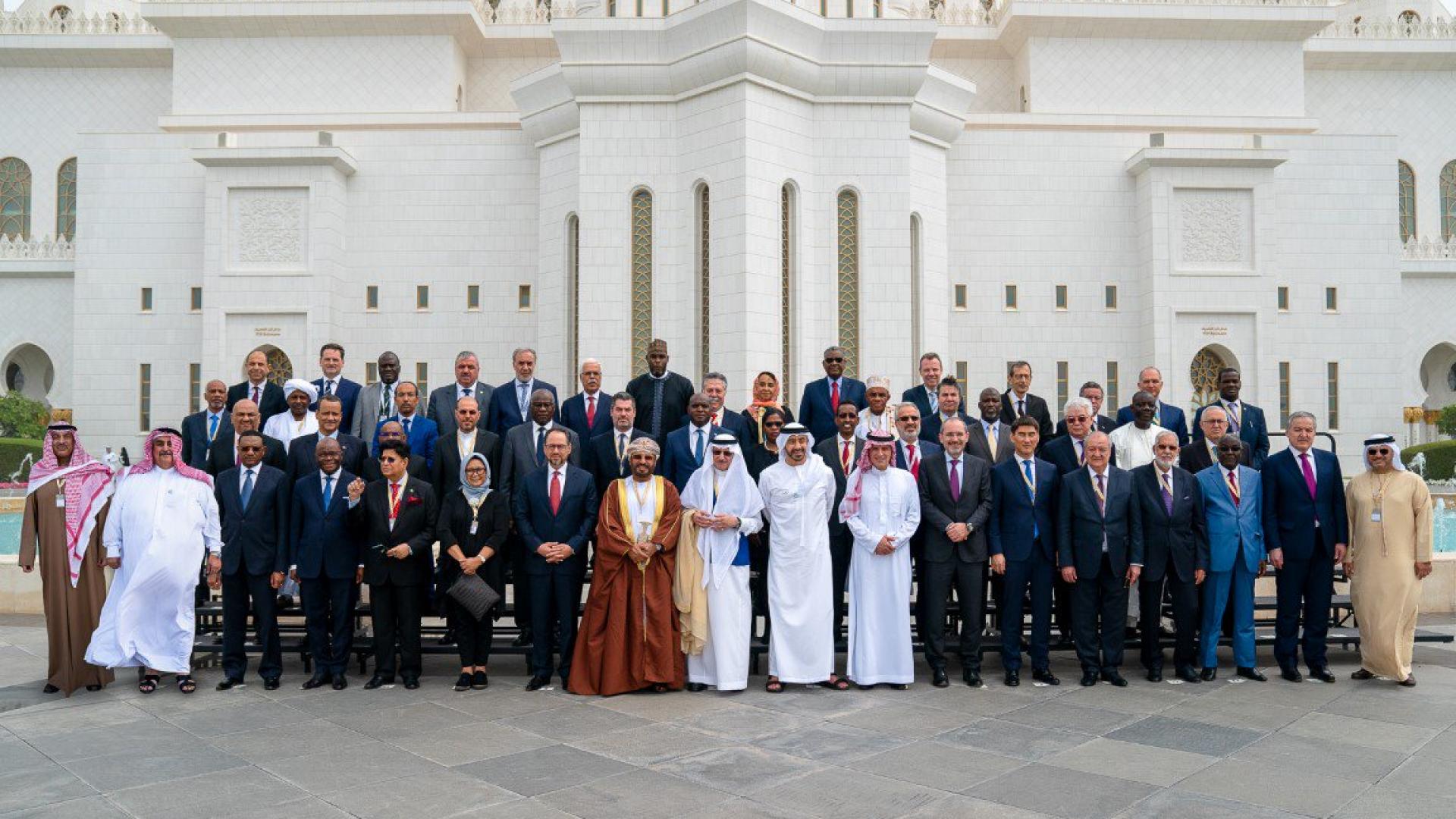 اختتام أعمال الدورة الـ 46 لمجلس وزراء خارجية الدول الأعضاء في منطقة التعاون الإسلامي بأبوظبي