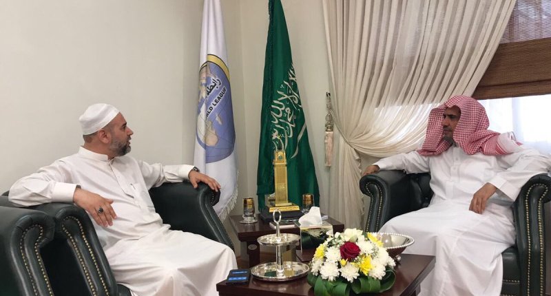 الأمين العام يلتقي رئيس الهيئة الأوروبية الإسلامية