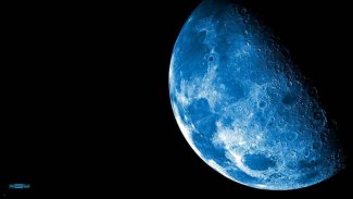 القمر الارض