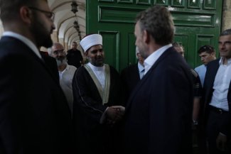 رئيس البوسنة والهرسك يزور القدس ويصلي في المسجد الأقصى
