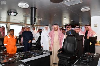 وزير الطاقة والصناعة السعودي يدشّن سفينة الأبحاث العلمية "ناجل" 