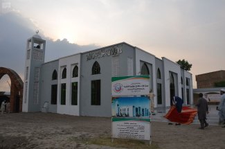 رابطة العالم الإسلامي تفتتح جامع الملك عبدالعزيز في باكستان