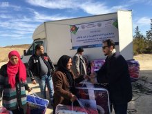 رابطة العالم الإسلامي تنفذ حملة لتوزيع البطانيات في ست محافظات تونسية