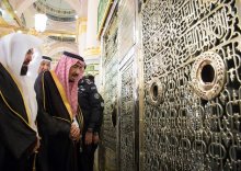 خادم الحرمين الشريفين يزور المسجد النبوي