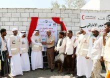"الهلال الأحمر الإماراتي" يوفر المياه النظيفة لـ21 ألف يمني