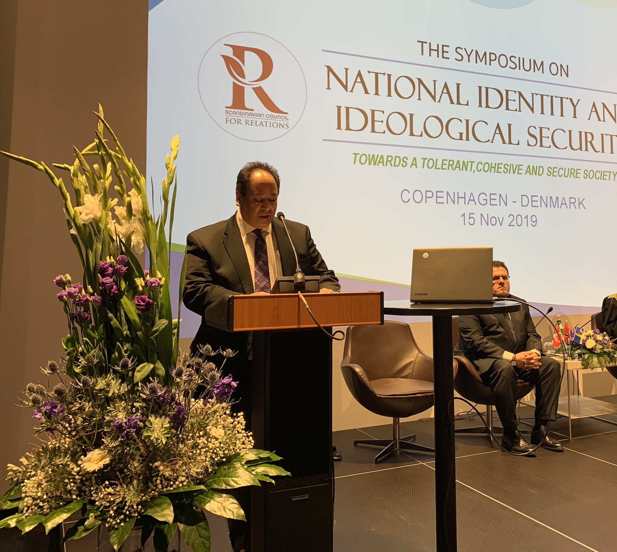 Le président de l’Association le dialogue au service de la paix Aamir Brobygger participe au colloque sur l’identité nationale et la sécurité idéologique NIIS2019