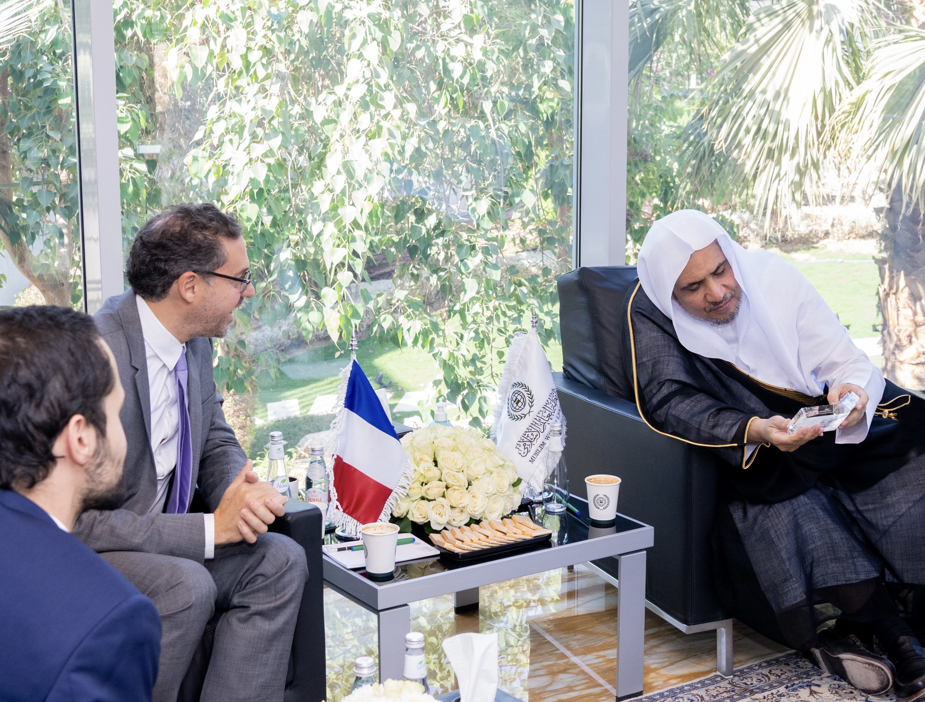 His Excellency Dr. Mohammad Alissa met with the Ambassador of France for the Mediterranean region