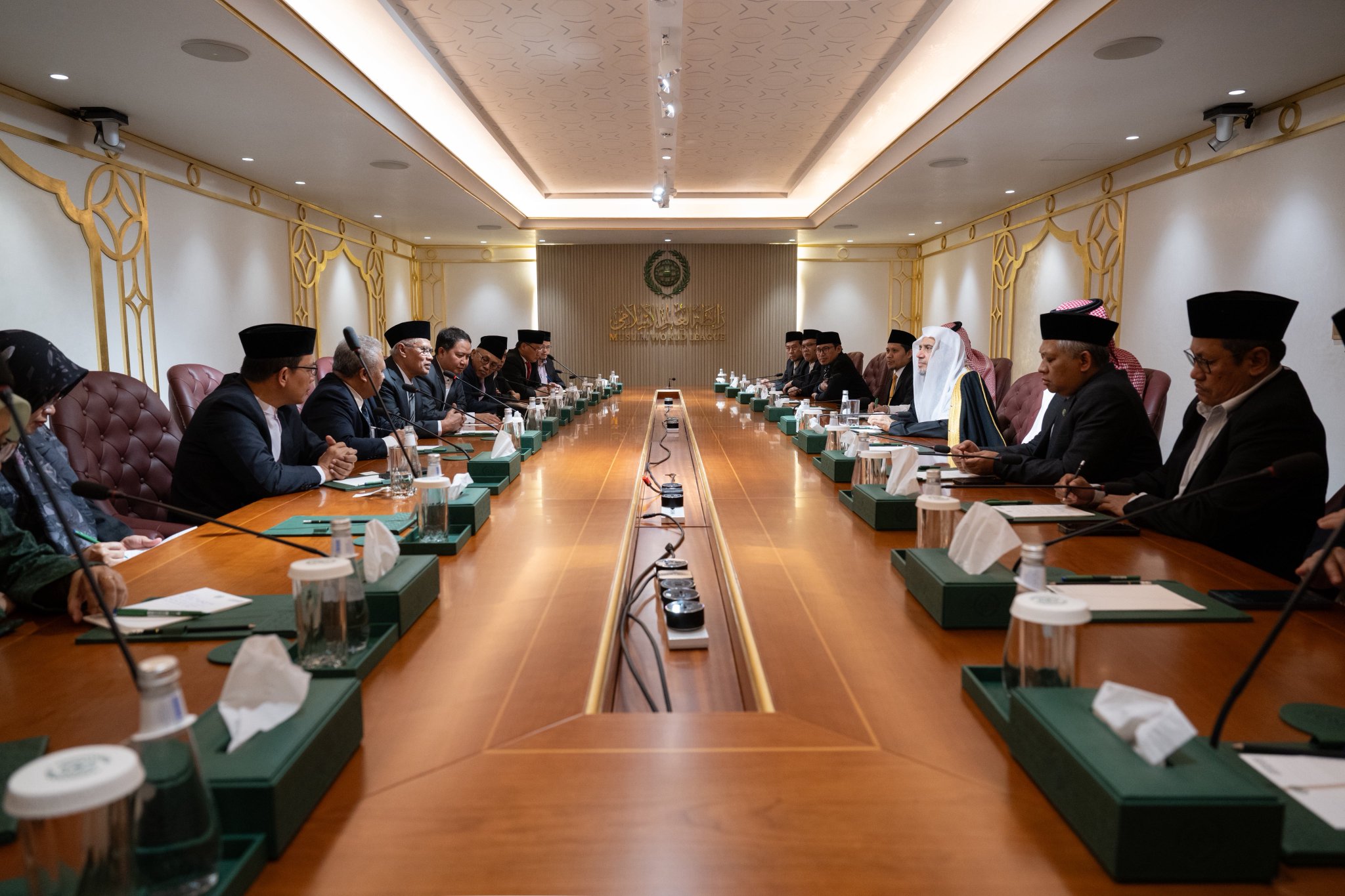 Le cheikh Mohammed Al-Issa a reçu une délégation de la présidence de l’Association Muhammadiyah en République d’Indonésie