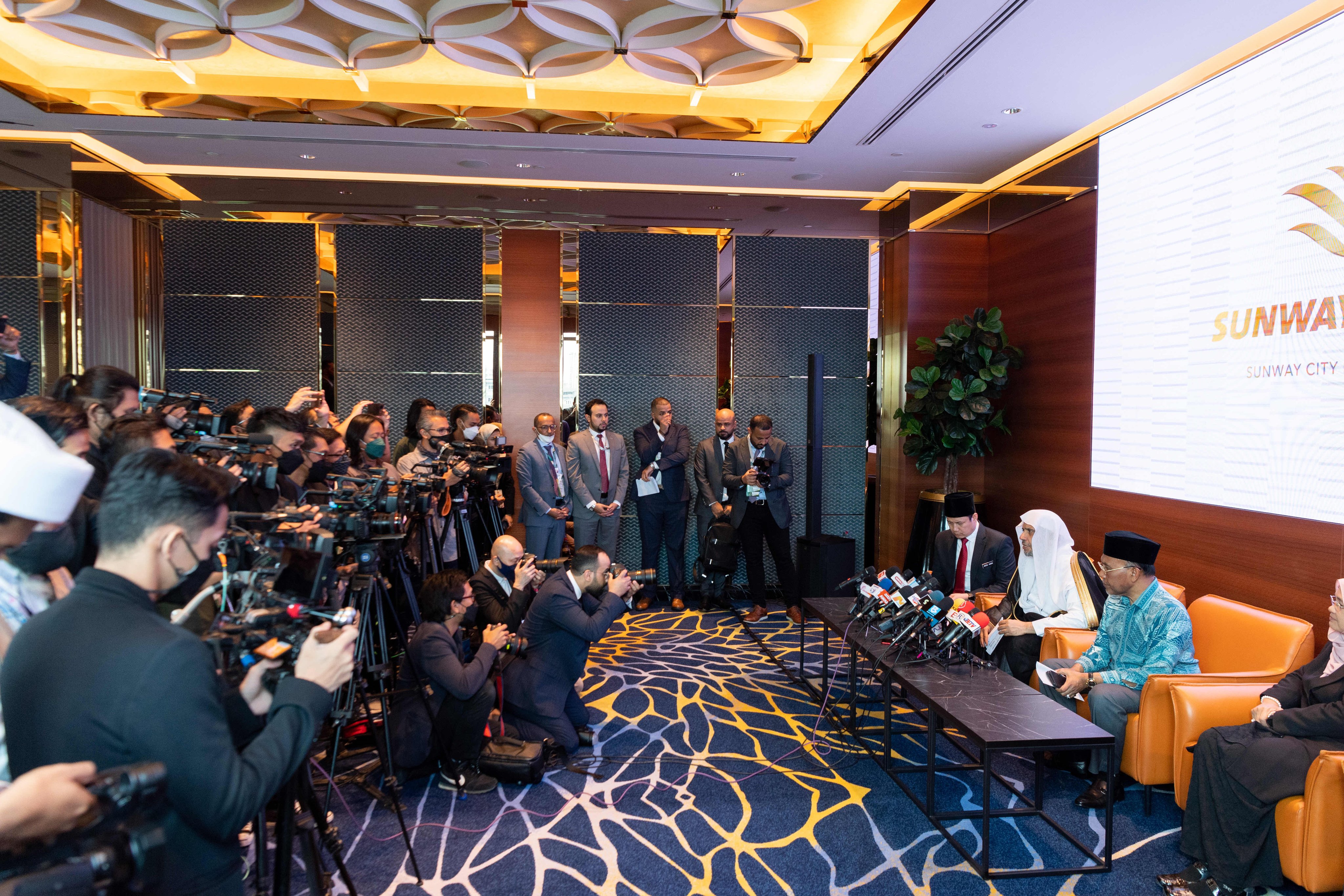 His Excellency Sheikh Dr. Mohammad Alissa told a gathering of media about the achievements of the conference of Southeast Asian scholars