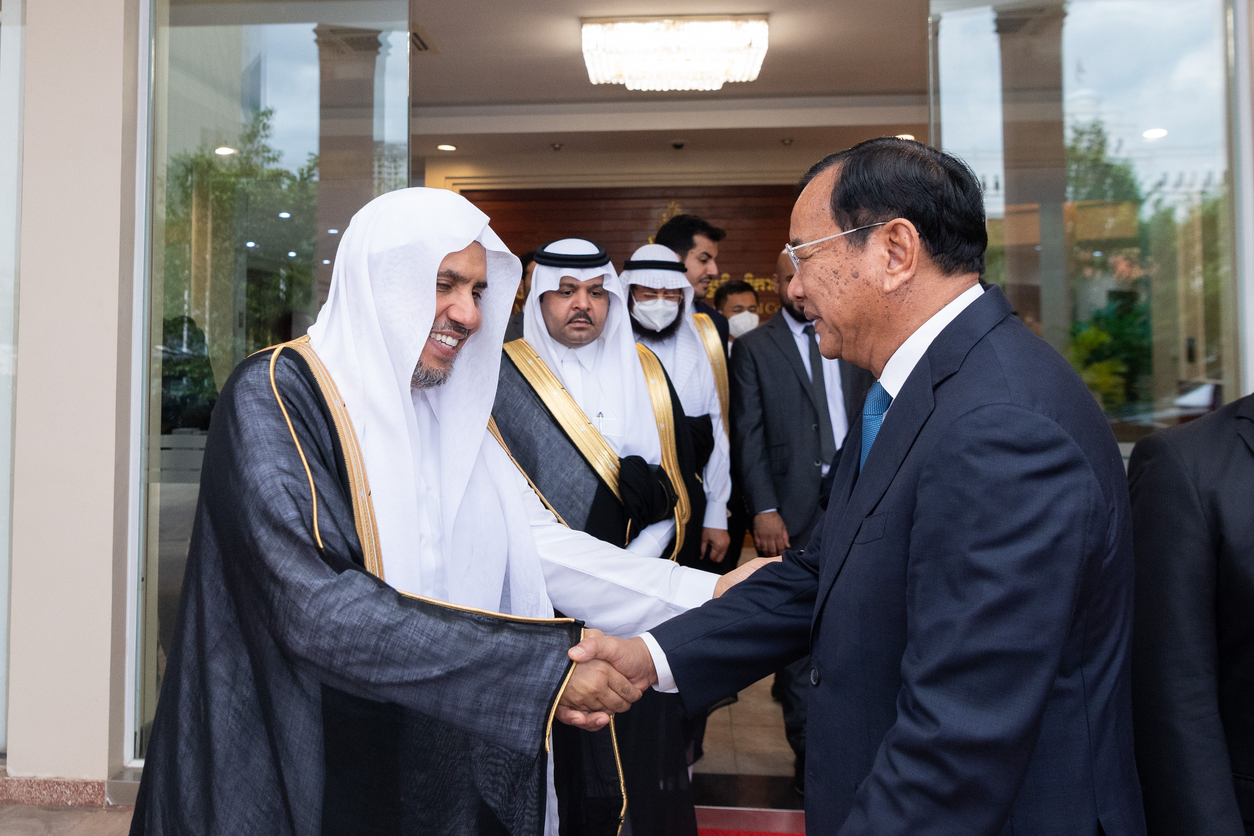 ‏معالي د. محمد العيسى‬⁩ يلتقي معالي نائب رئيس الوزراء وزير الخارجية والتعاون الدولي الكمبودي السيد براك سخون
