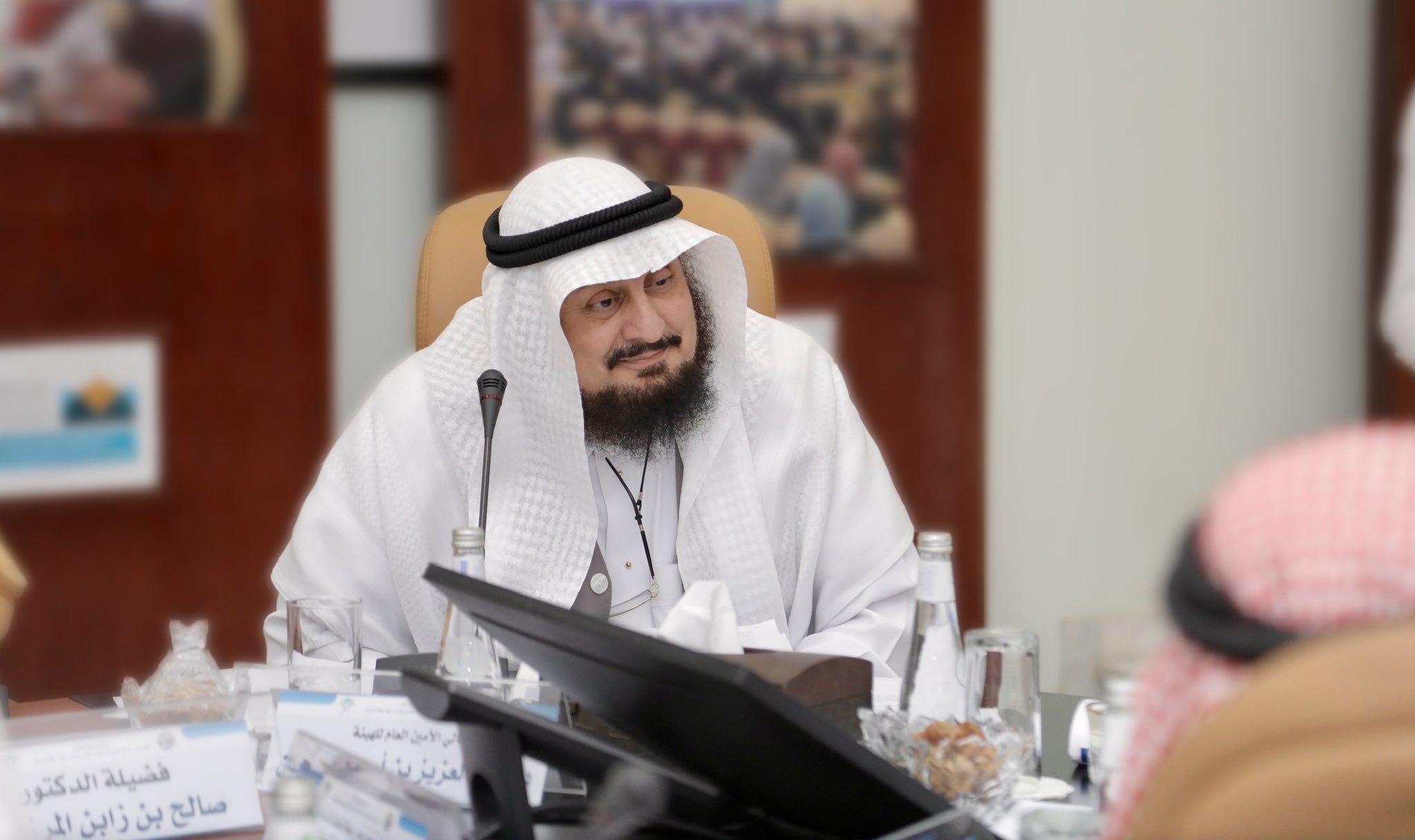 معالي الشيخ د.⁧محمد العيسى⁩ يترأس اجتماع مجلس إدارة الهيئة العالمية للإغاثة والرعاية والتنمية بحضور أعضاء المجلس من أصحاب الفضيلة والمعالي والسعادة .. حيث نوقشت عددٌ من الموضوعات المدرجة على جدول أعماله.