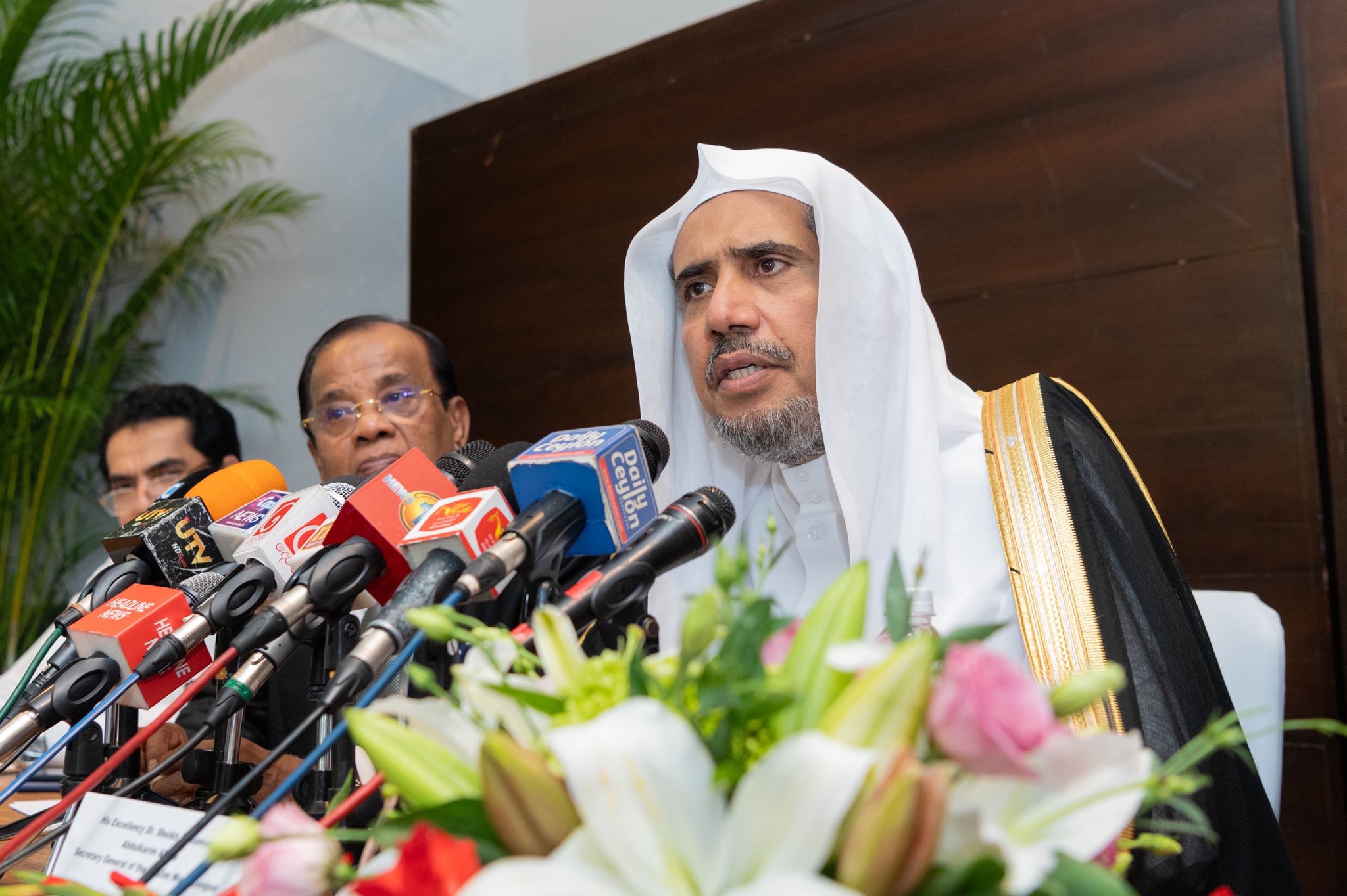 كولمبو⁩ حکومت نےعزت مآب شیخ ڈاکٹر ⁧محمد العيسى⁩ کے لئے پریس کانفرنس منعقد کی
