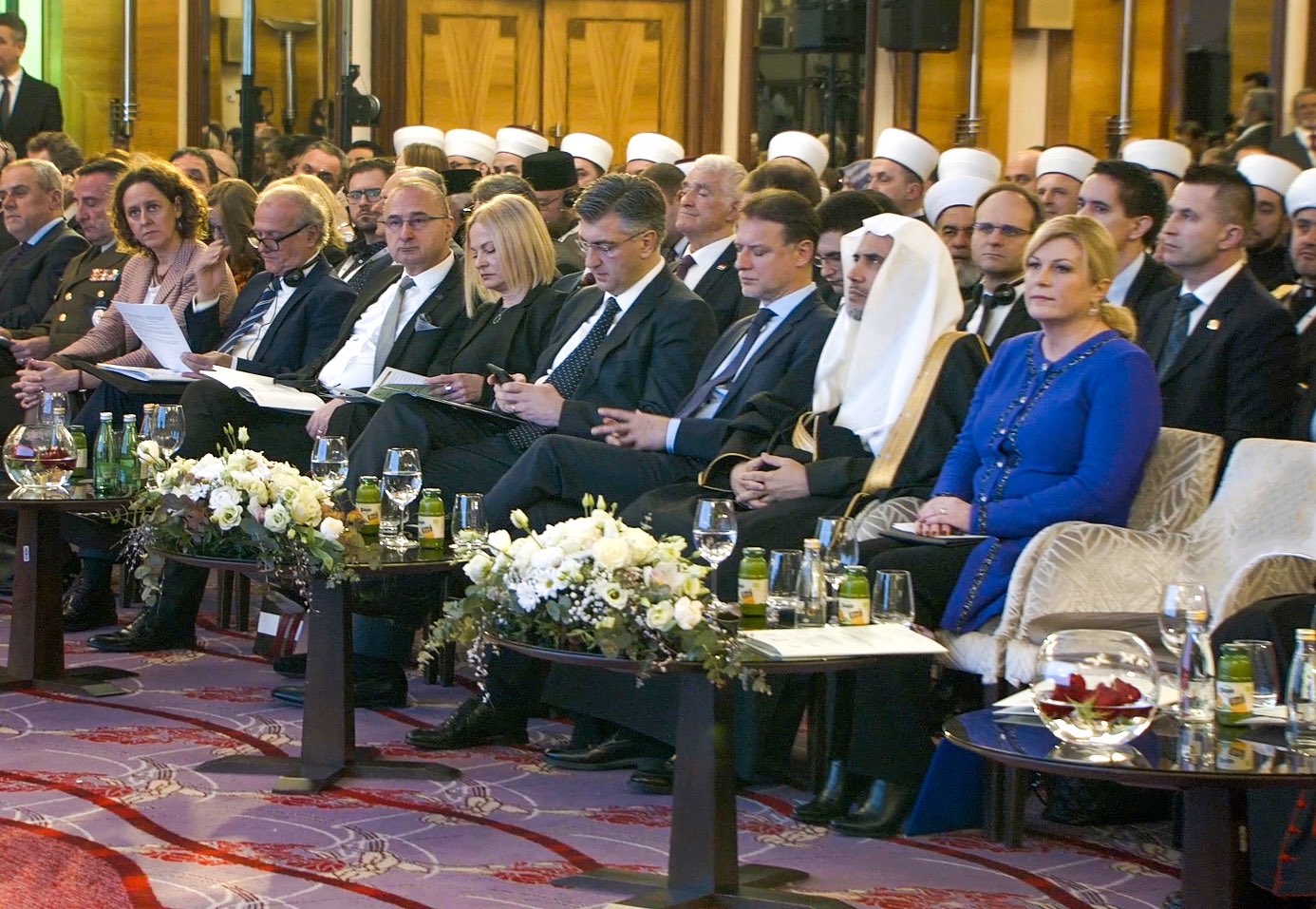 جلسات مؤتمر "الأخوة الإنسانية لتعزيز الأمن والسلام" الذي تنظمه الرابطة جمع طيفاً من كبار القادة والمفكرين