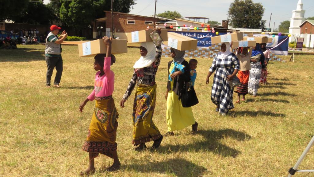 Des milliers de tonnes de denrées alimentaires ont été fournies par la Ligue Islamique Mondiale pour soulager les personnes touchées par la pandémie du Covid-19 au Malawi.