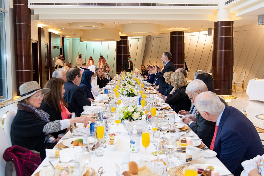 Mohammad Alissa a reçu  à Riyad Mr Satloff  président de l’institut Washington avec des membres afin de traiter de coopération