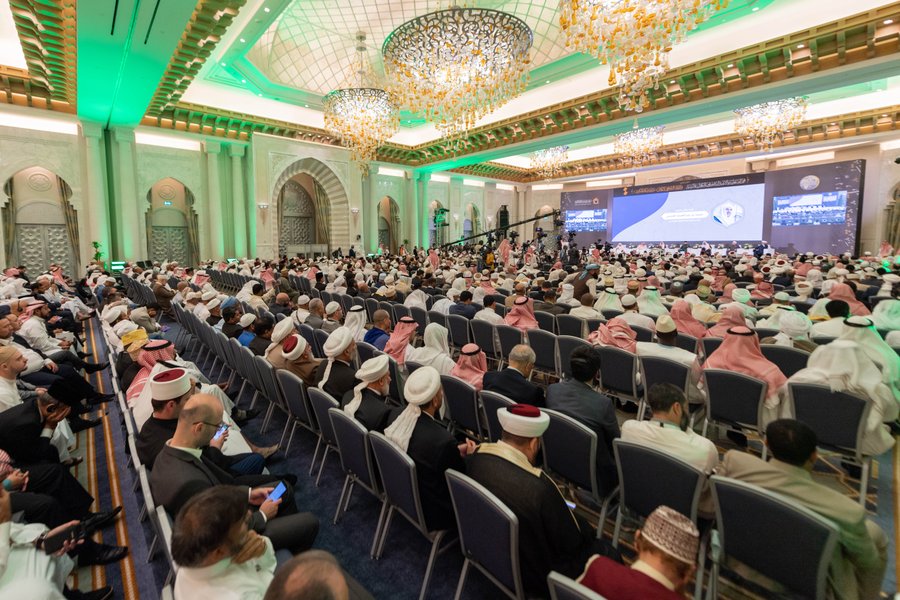 MWL was joined by over 1,000 Islamic scholars who At the Global Forum on Moderate Islam