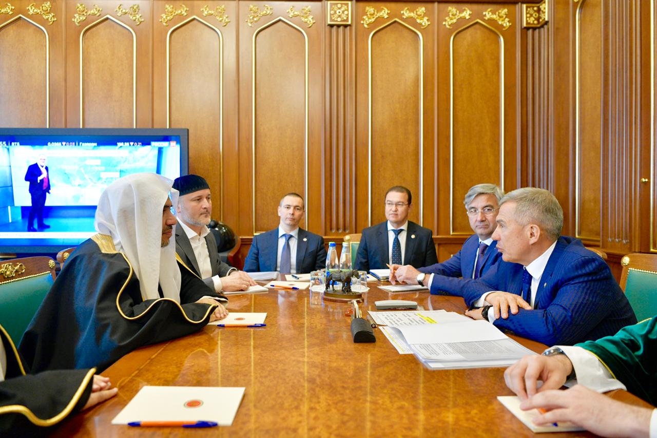 Durant sa rencontre avec D. Mohammad Alissa, le Pdt de la République du Tatarstan loue les efforts  mondiaux de la Ligue Islamique Mondiale pour promouvoir l’harmonie religieuse, ethnique