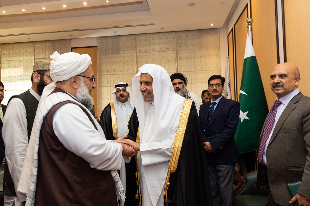 Cheikh Alissa inaugure la campagne d’aide. de la LIM à Islamabad pour le secours du peuple pakistanais