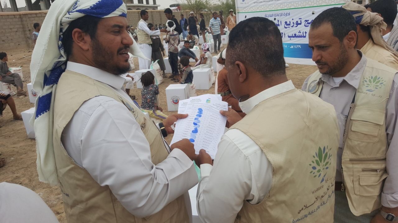 تستأنف ⁧رابطة العالم الإسلامي⁩ عبر هيئتها العالمية للإغاثة والرعاية والتنمية، حملتَها 2 لإغاثة اليمنيين المجبرين على النزوح من قبل جرائم مليشيا الانقلاب الحوثي