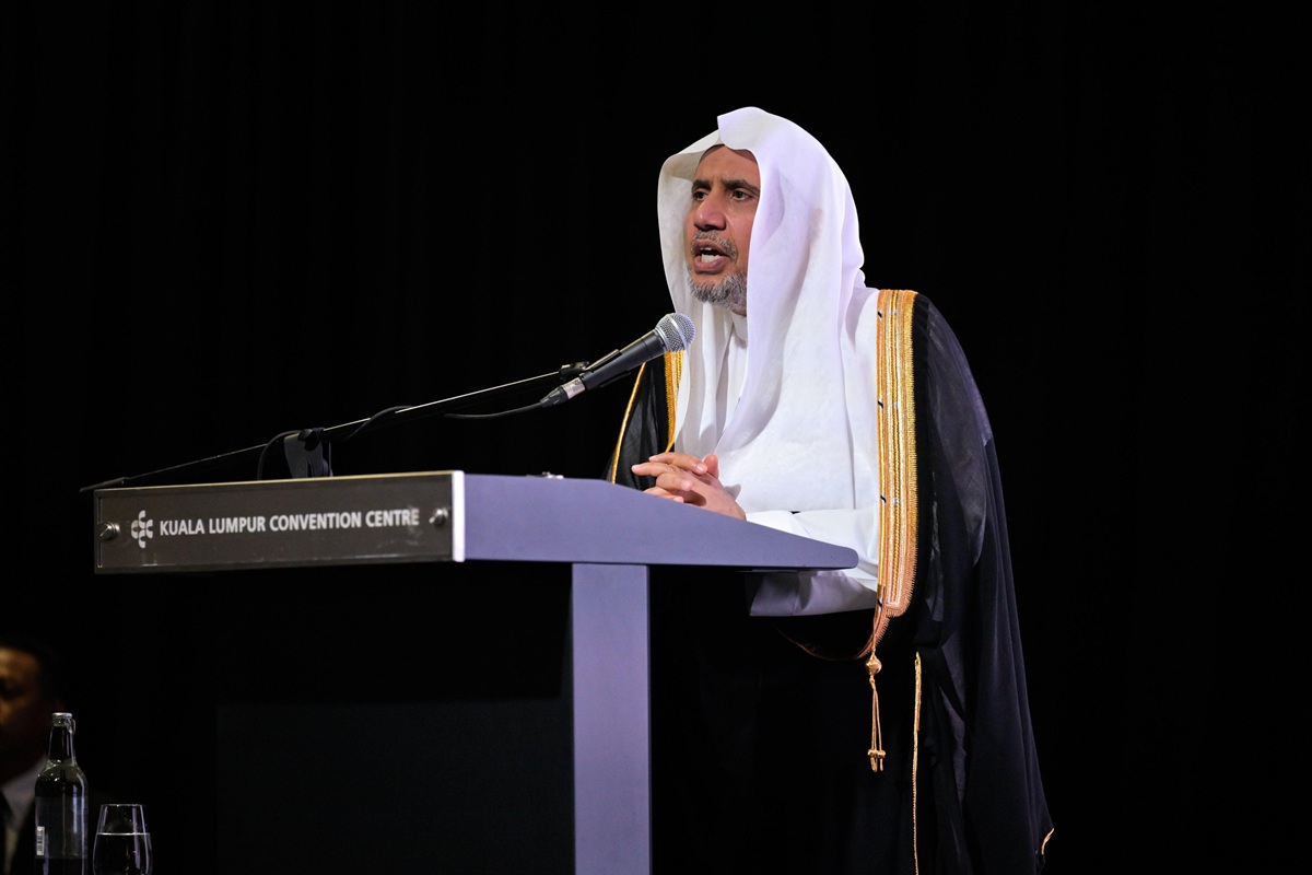 دبیرکل سازمان همبستگی جهان اسلام کنفرانس «ایمان در پرتو علم و شواهد معاصر» را در مالزی افتتاح کرد