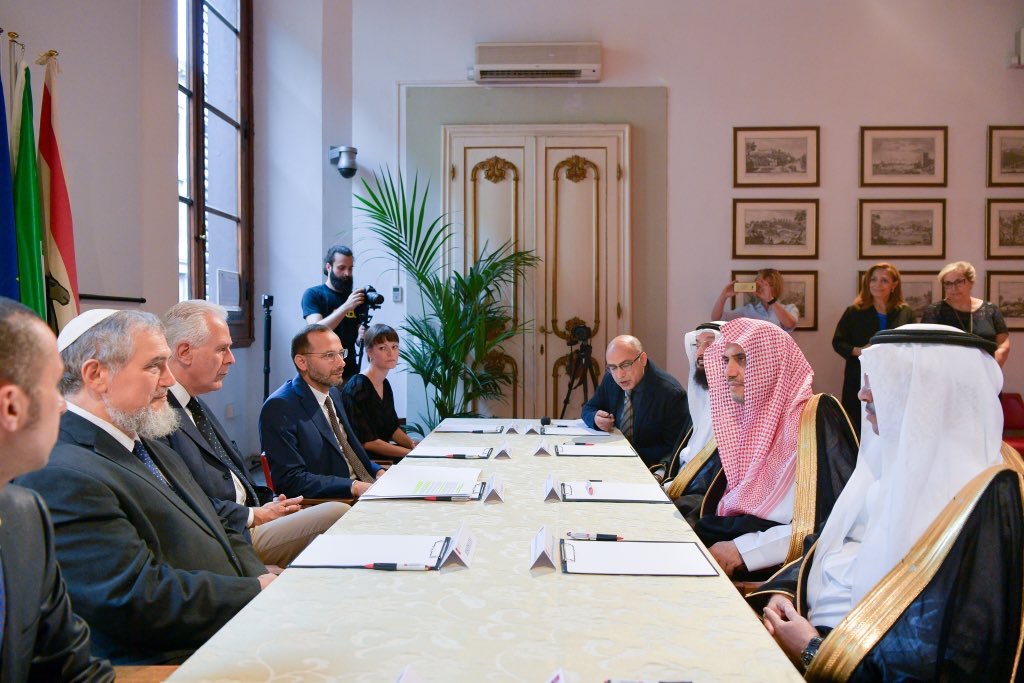 President of Tuscany receives at the Region's Council in Florence HE the SG of the MWL