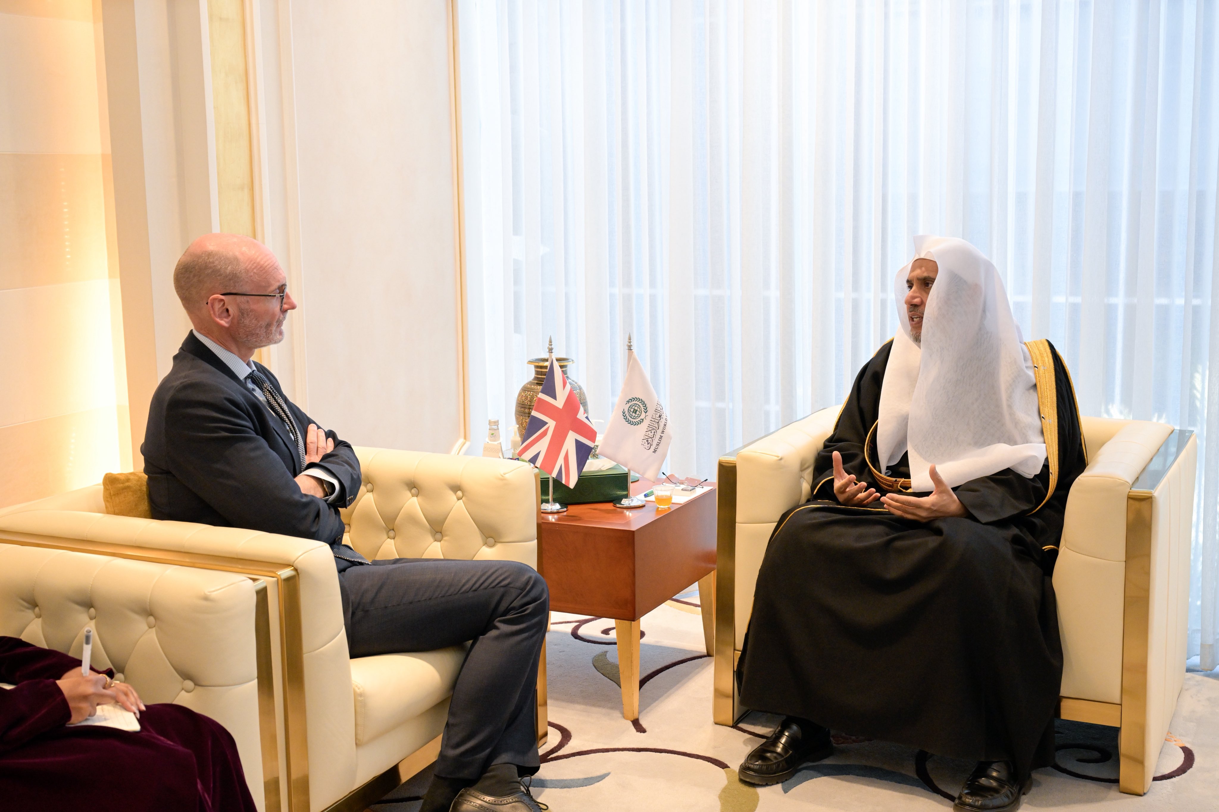Dr. Al-Issa Receives British Ambassador in Riyadh to Discuss Matters of Common Interest