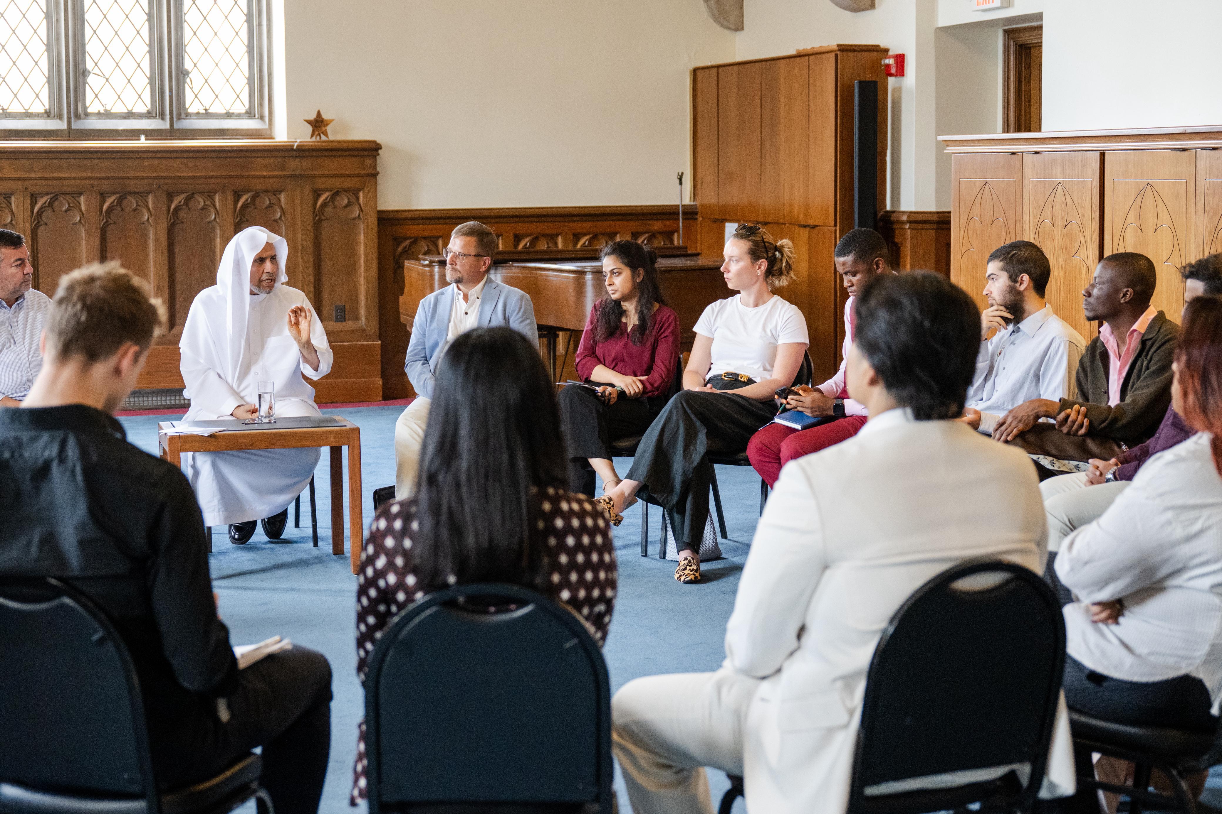 Universitas Duke di Amerika Serikat mengadakan kuliah umum yang disampaikan oleh Yang Mulia Sekretaris Jenderal Liga Muslim Dunia tentang Peradaban Islam