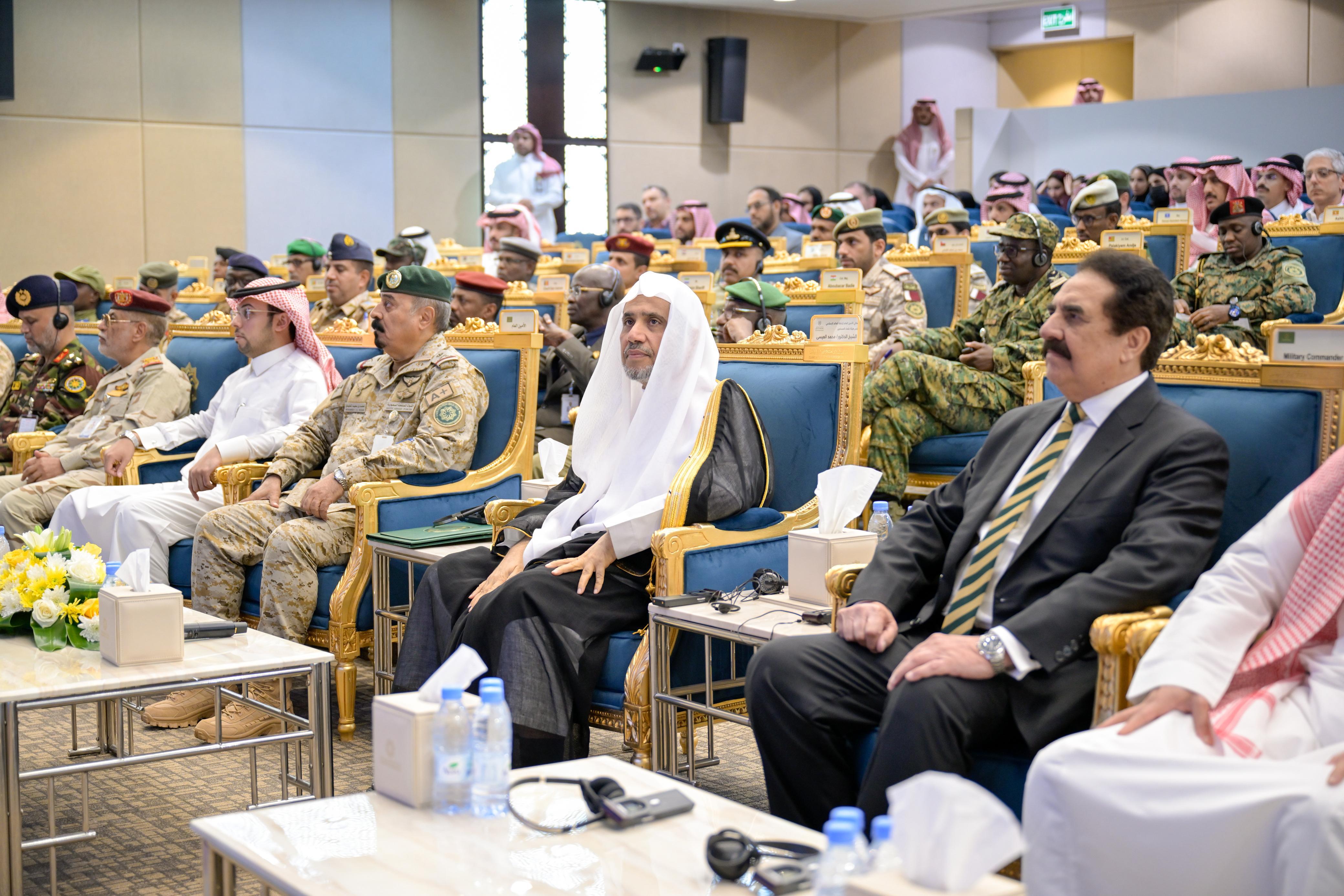 الأمين العام لرابطة العالم الإسلامي يحاضر في مقرّ "التحالف الإسلامي العسكري لمحاربة الإرهاب"