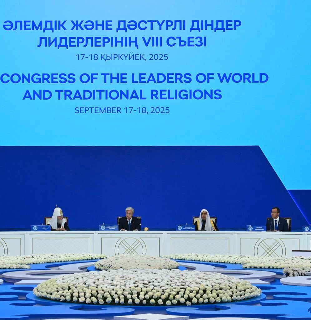 Yang Mulia Sekretaris Jenderal LMD, Syekh Dr. Mohammed Alissa , dalam pidatonya pada pembukaan "KTT Agama Dunia" di Republik Kazakhstan