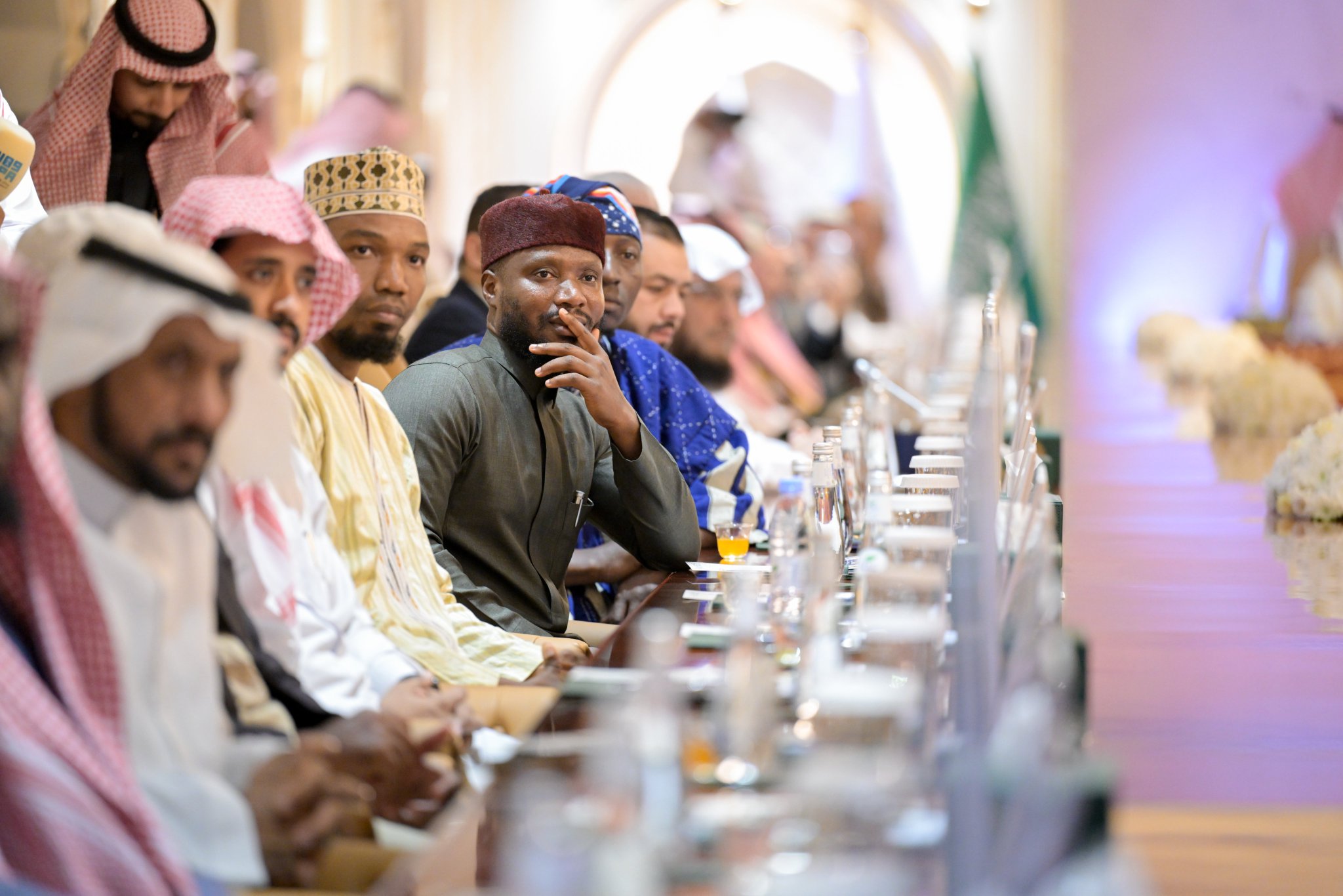 Telah dimulai rangkaian pertama acara peringatan Hari Bahasa Arab Sedunia yang diselenggarakan oleh Akademi Global Raja Salman untuk Bahasa Arab bekerja sama dengan Liga Muslim Dunia