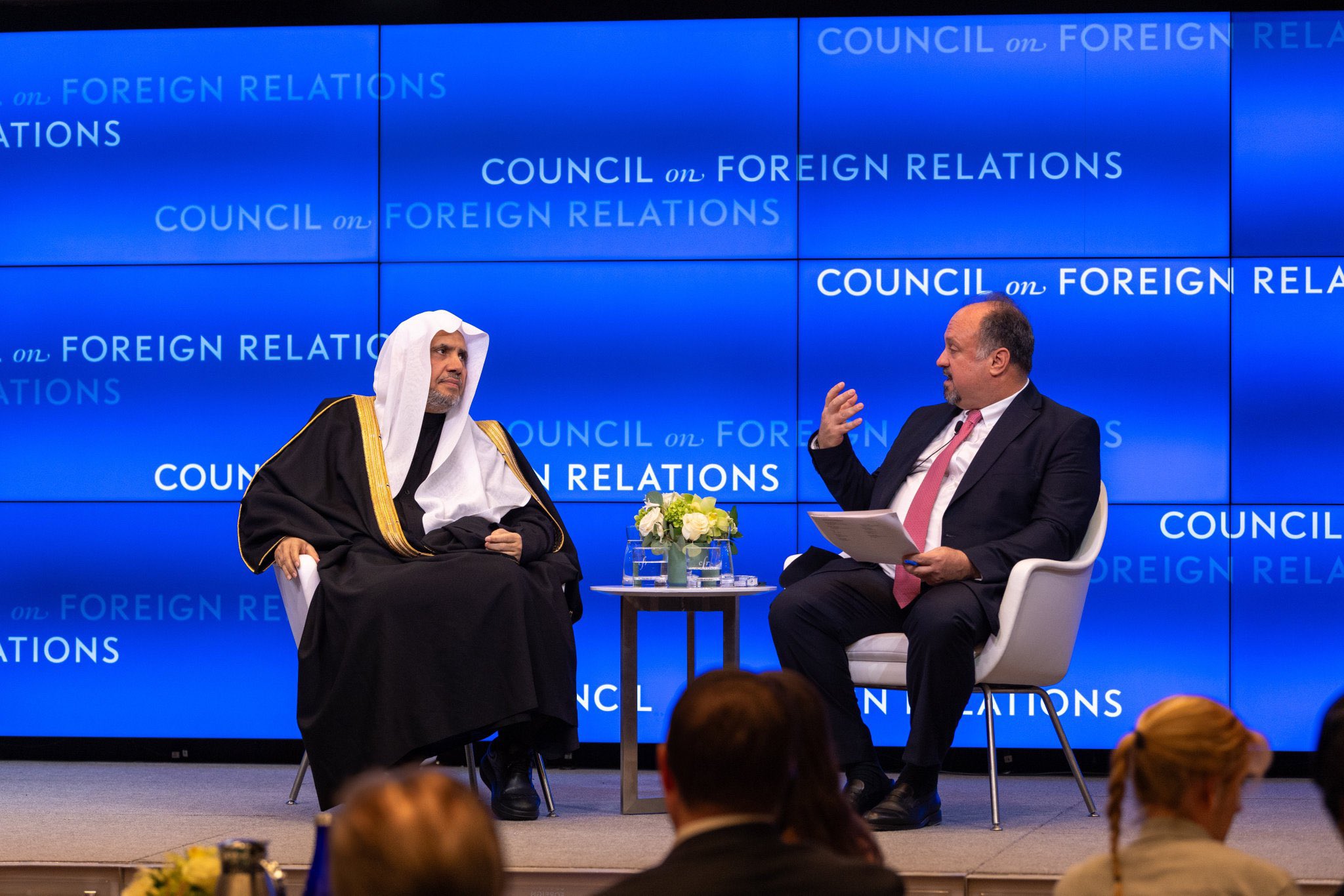 La Liga del Mundo Islamico continúa sus esfuerzos para combatir la islamofobia, especialmente representando a los pueblos musulmanes ante las instancias internacionales y de las Naciones Unidas mediante un discurso islámico esclarecido
