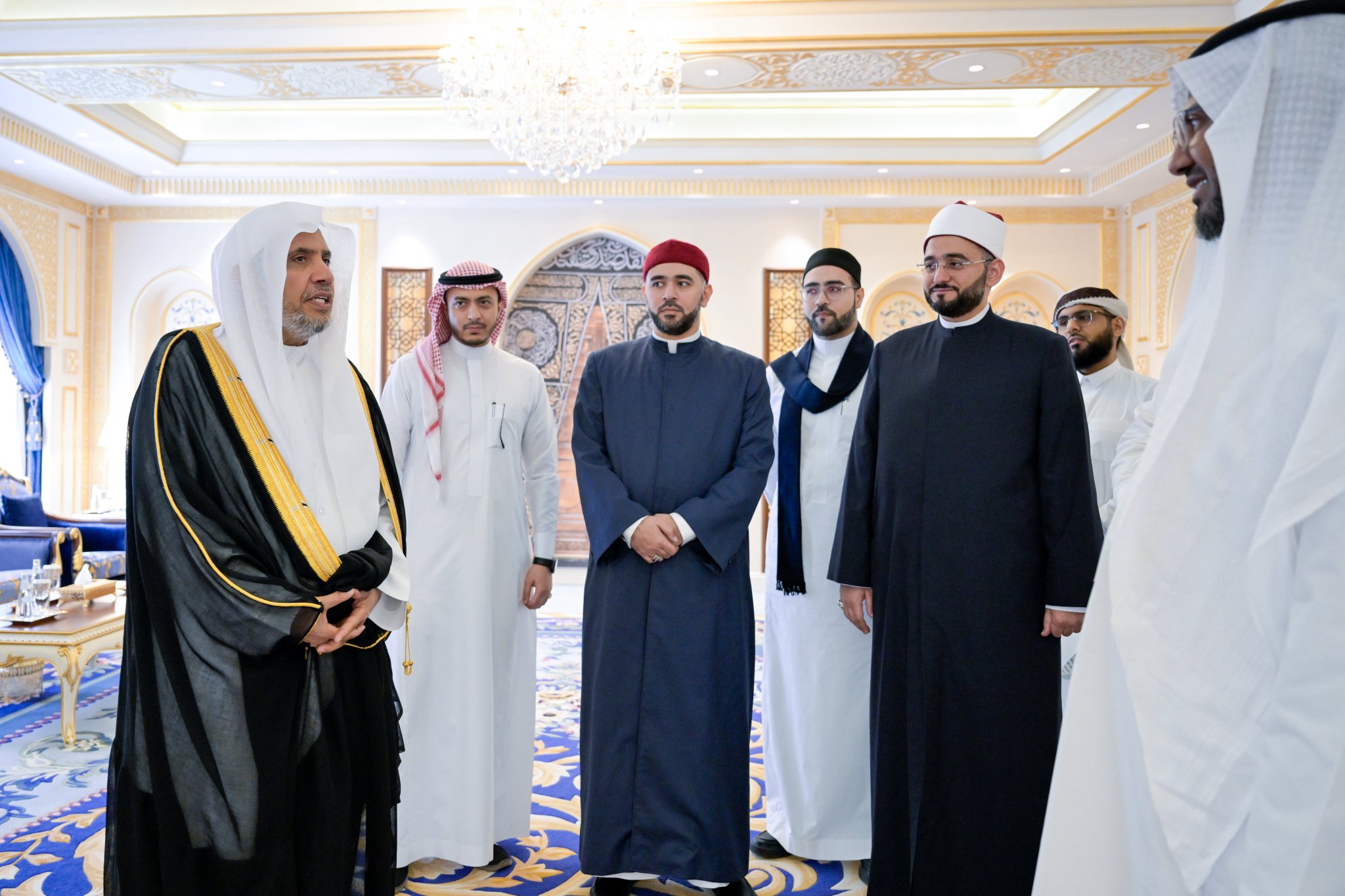 Esta tarde, el Secretario General, el Sheij Mohammed Alissa , se reunió en La Meca con varios recitadores del Corán de la plataforma técnica internacional afiliada a la Liga del Mundo Islámico