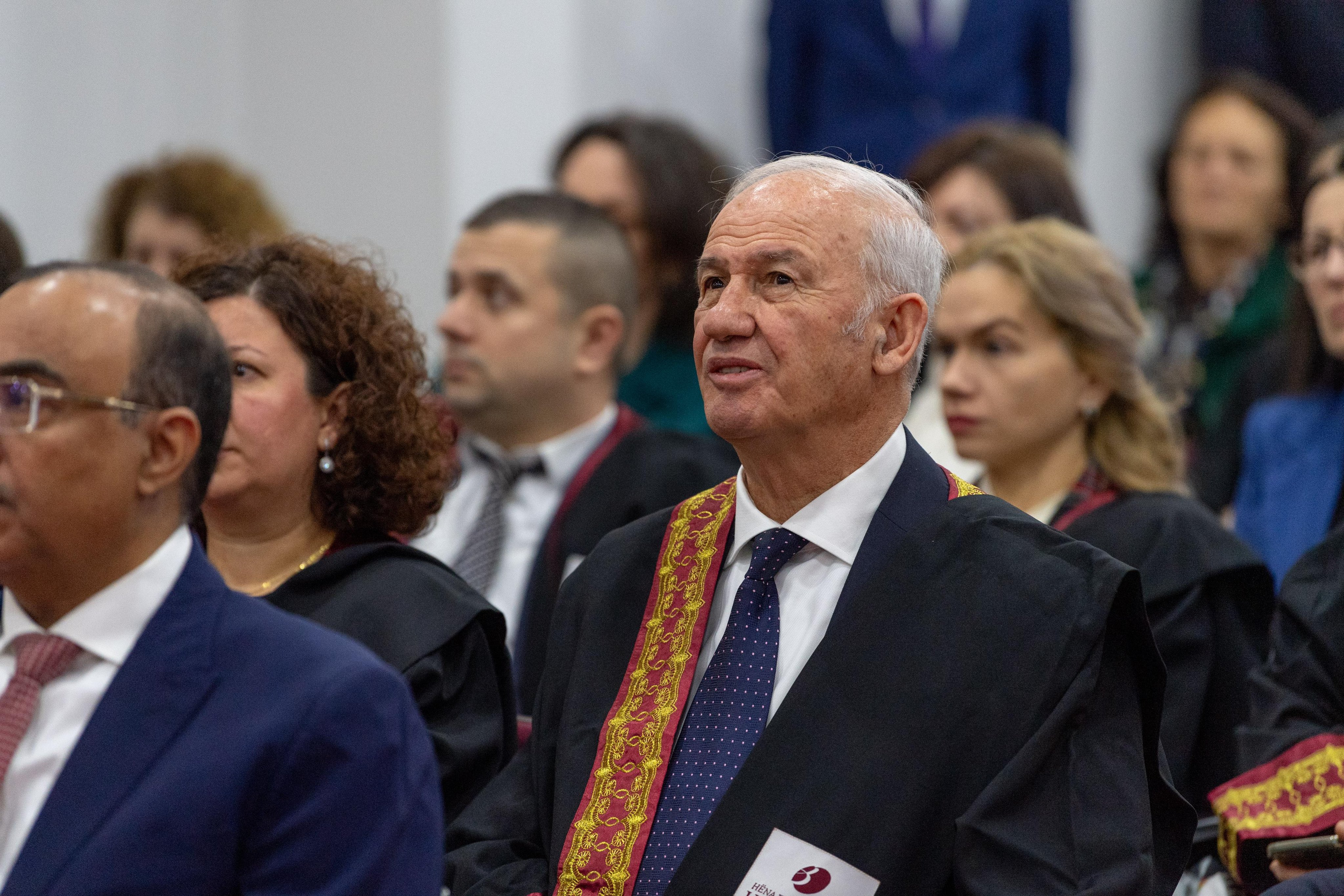 En dos conferencias dirigidas a académicos y estudiantes de Tirana, el Secretario General, el Sheij Mohammed Al-Issa, abordó el pensamiento islámico: