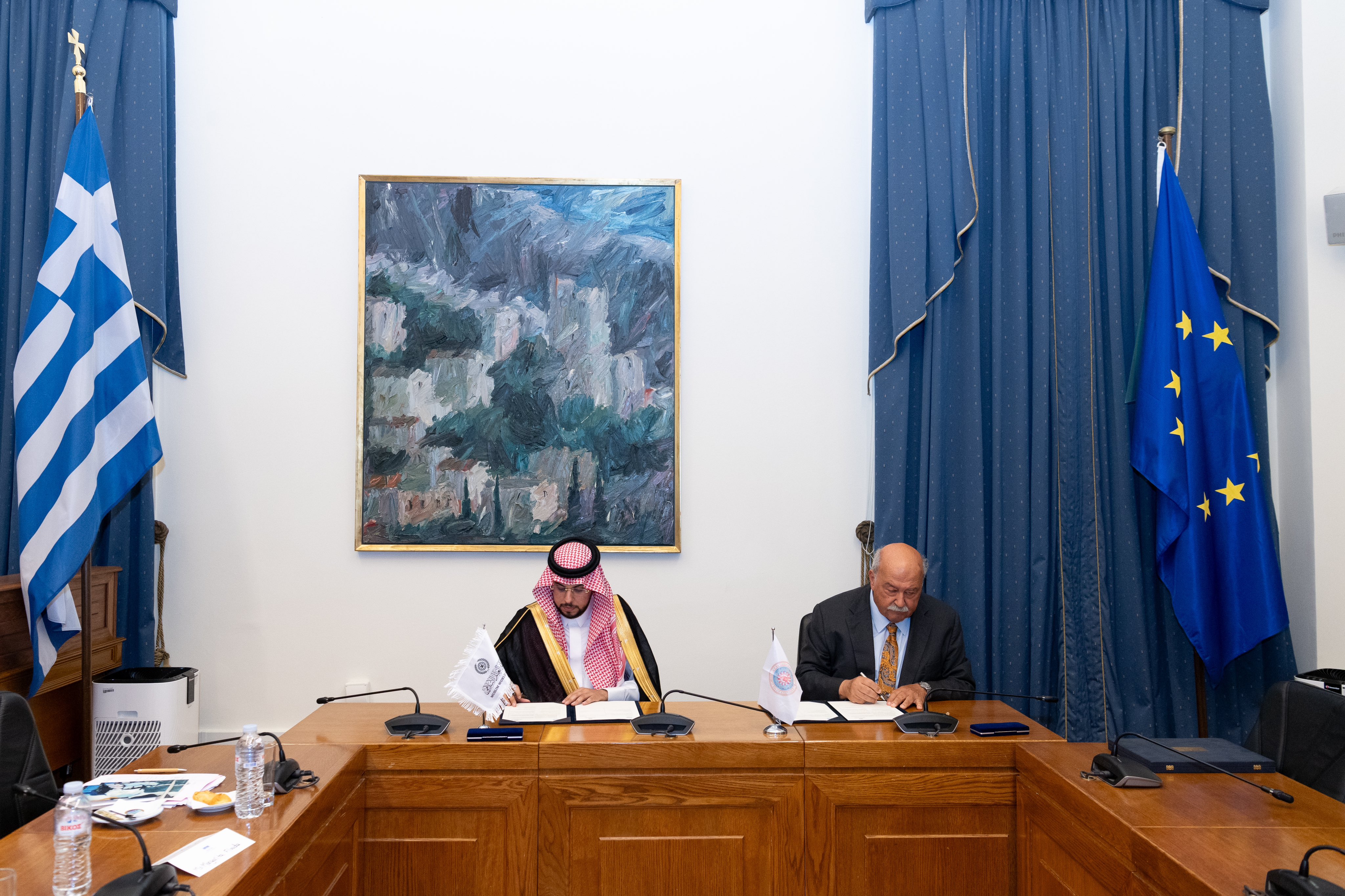 En el nombre del SG de la LMI Sheij Mohammed Al-Issa, el Sr. Abdulwahab Al-Shehri, Subsecretario General de la LMI para la comunicación institucional