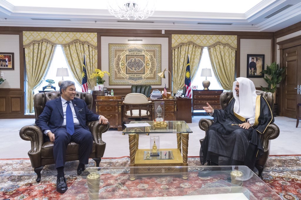 Le SG rencontrant M. Ahmad Zahid Hamidi, Vice-Premier Ministre et Ministre de l’intérieur malaisien, lors de sa visite actuelle en Malaisie.