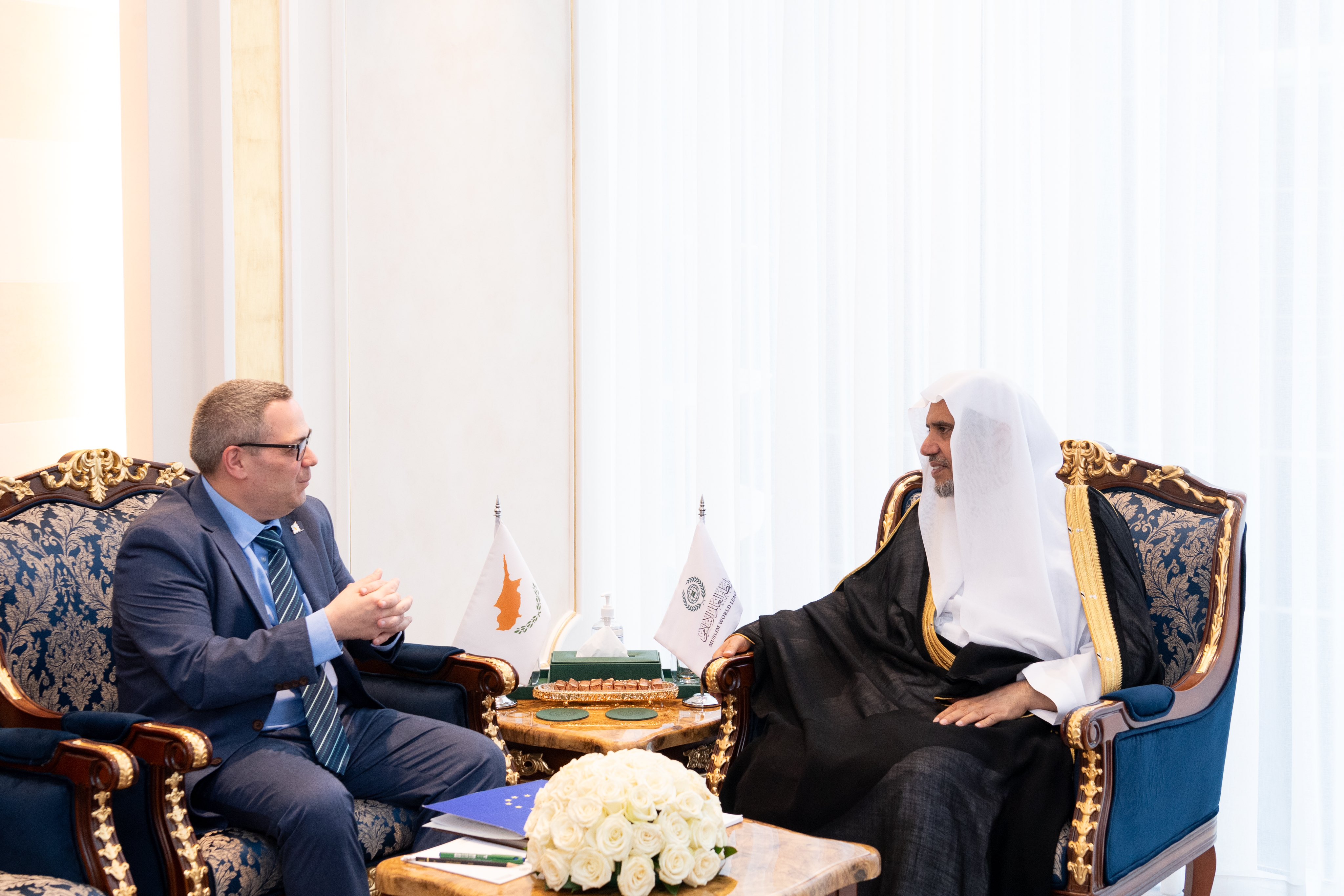 At his office in Riyadh, His Excellency Sheikh Dr.Mohammed Al-issa , Secretary-General of the MWL, met with His Excellency Ambassador Michael Alexis Phedonos-Vadet, Ambassador of Cyprus to the Kingdom of Saudi Arabia.