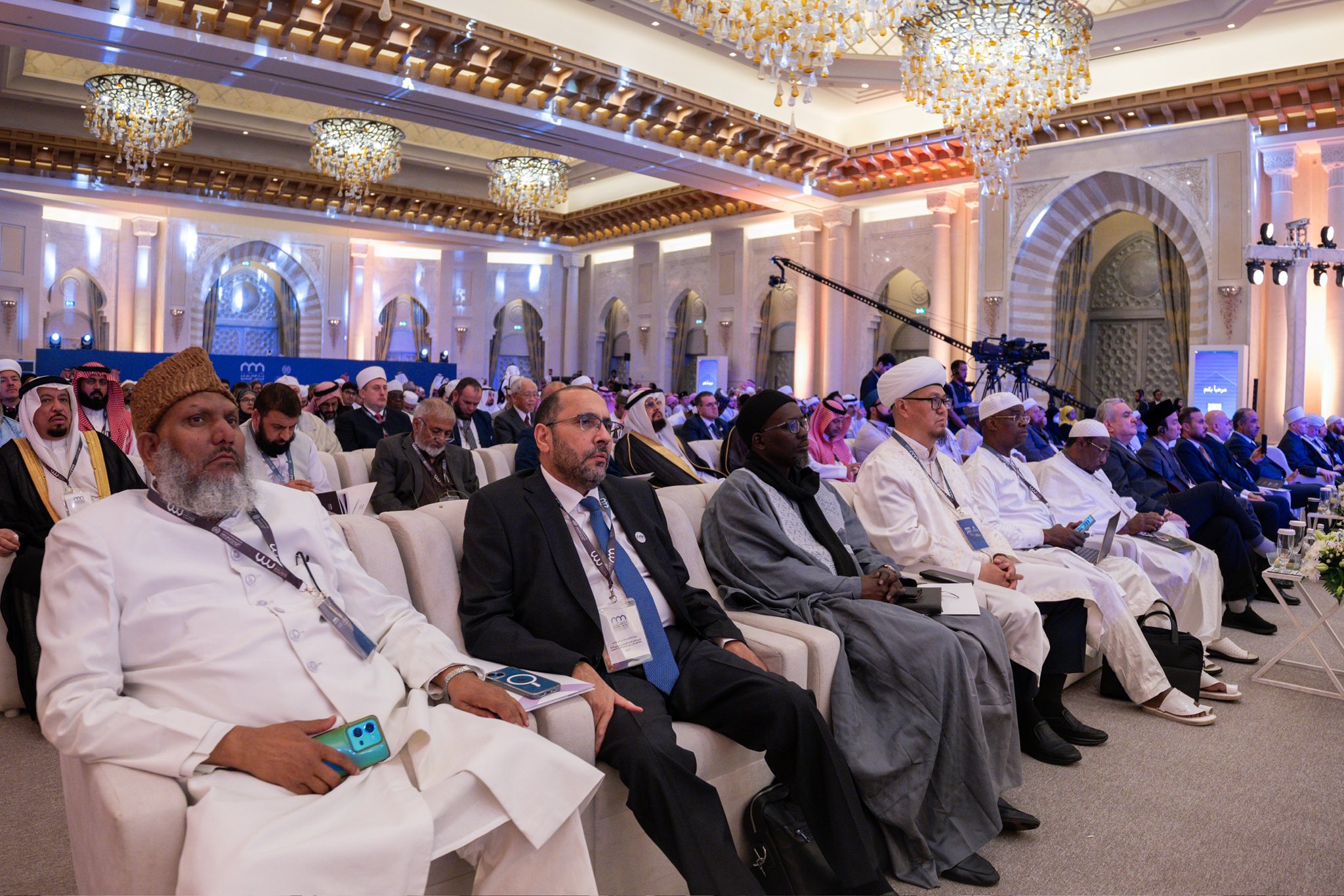 Le Secrétaire général de l’Organisation de la coopération islamique, M. Hissein Brahim Taha, lors de l’ouverture de la deuxième édition de la conférence ConstruireDesPontsEntreLesÉcoles :