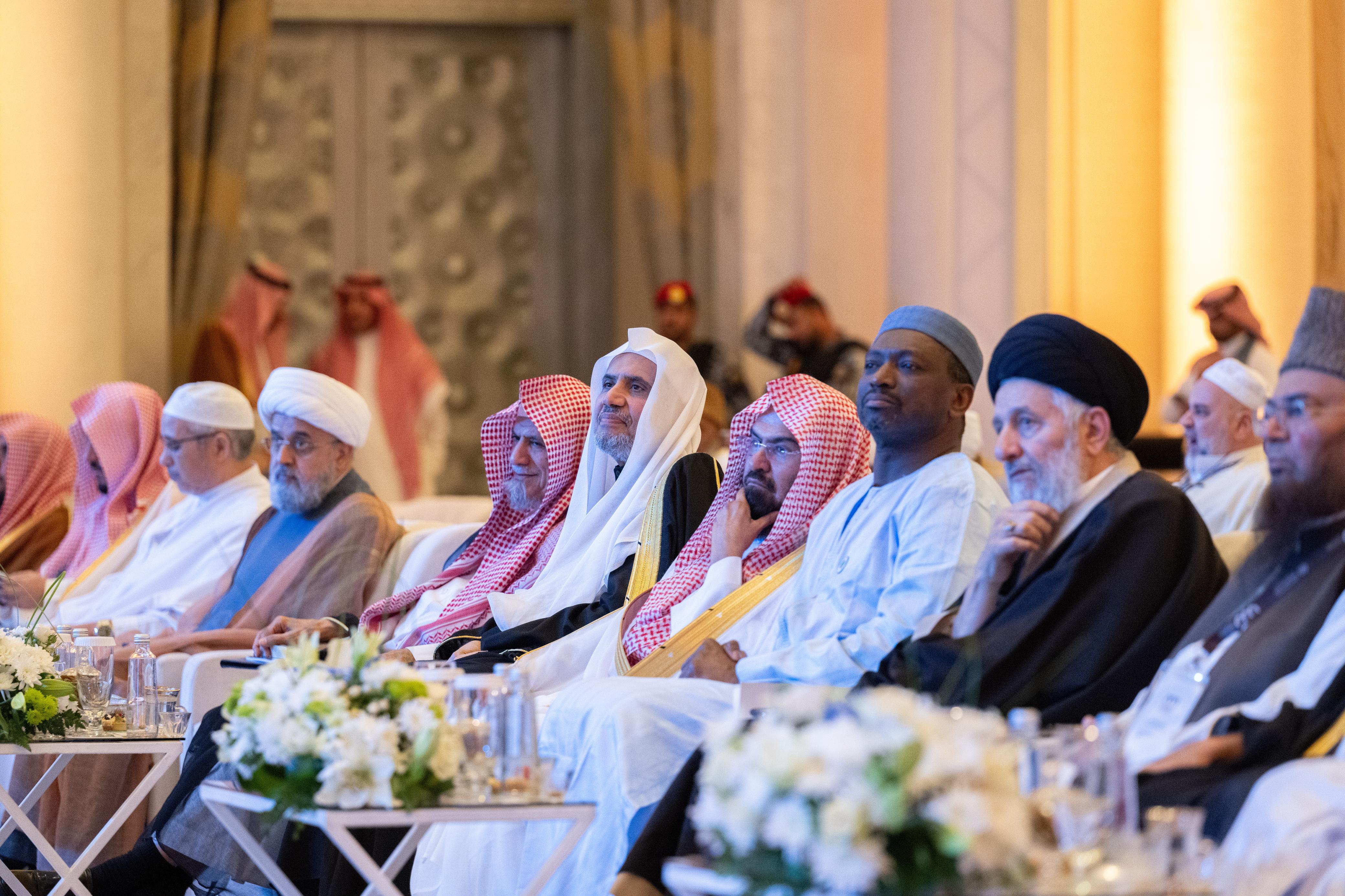 في ختام النسخة الثانية لمؤتمر "بناء الجسور بين المذاهب الإسلامية" برعايةٍ كريمةٍ من خادم الحرمين الشريفين