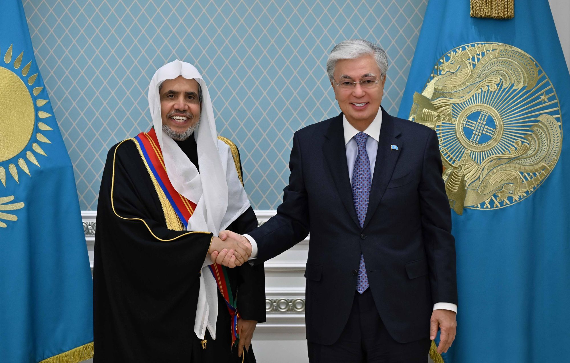Today, at the Presidential Palace in the capital, Astana, H.E. President Kassym-Jomart Tokayev, President of the Republic of Kazakhstan, received H.E. Sheikh Dr. Mohammed Al-Issa , Secretary-General of the Muslim World League (MWL) and Chairman of the Organization of Muslim Scholars
