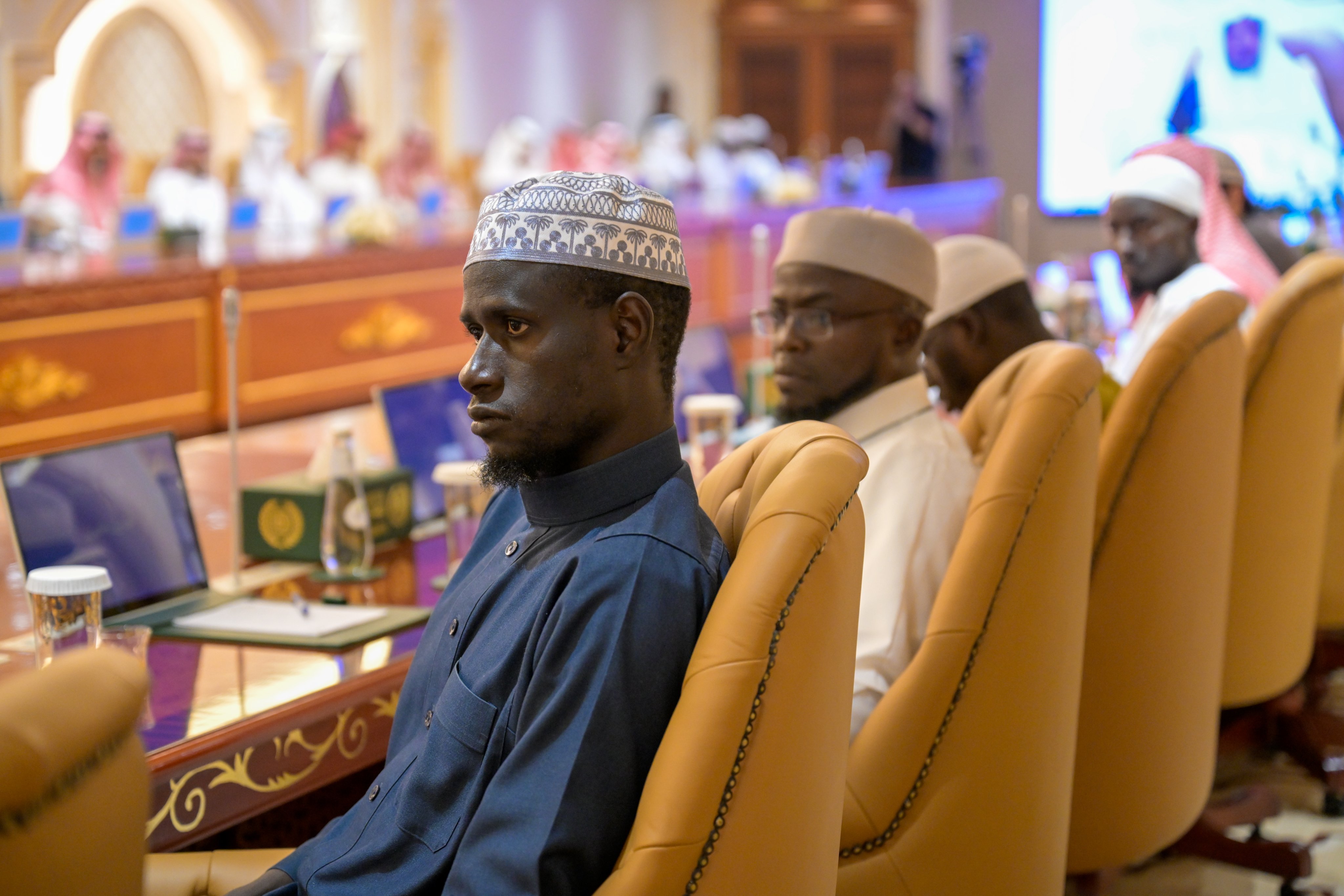El Sheij Mohammed Al-Issa, lanzó el Premio de la Ligadel Mundo Islamico para el servicio del Noble Corán, que comprende 9 categorías