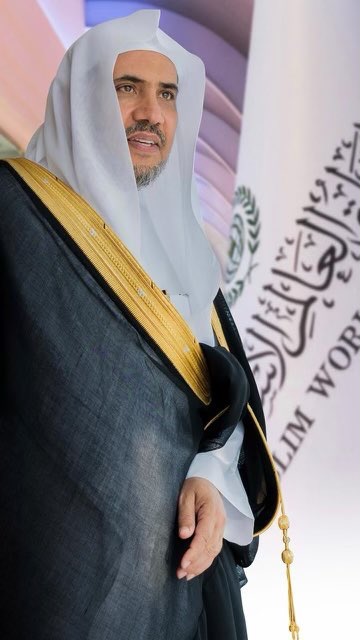 The President praised the efforts of the Muslim World League in the service of Islam and humanity. He said the MWL represented Muslim countries well