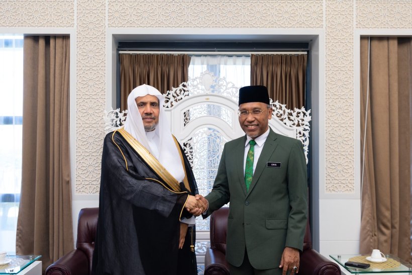 وصل معالي الأمين العام الشيخ د. محمد العيسى‬⁩، على رأس وفدٍ رفيعٍ من رابطة العالم الإسلامي‬⁩، إلى العاصمة الماليزية كوالالمبو