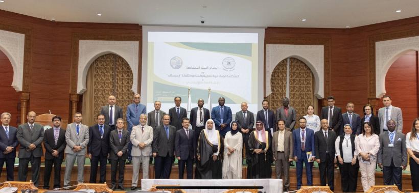 توقيع اتفاقية تعاون بين ⁧رابطة العالم الإسلامي⁩ والإيسيسكو  تتضمن التعاون المتبادل وتنفيذ عدد من البرامج ذات الأهداف المشتركة.