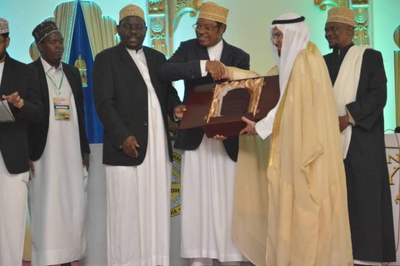 Quran Memorization Association in Tanzania holds a Quran competition in collaboration with the MWL